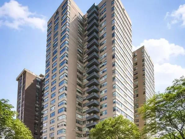 6301 N Sheridan Rd APT 15B, Chicago, IL 60660