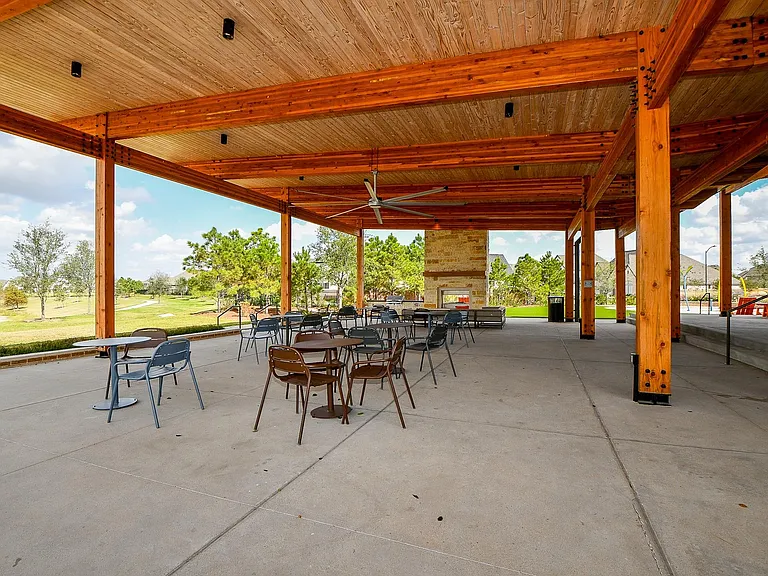 7207 Prairie Heights Dr — Photo 25