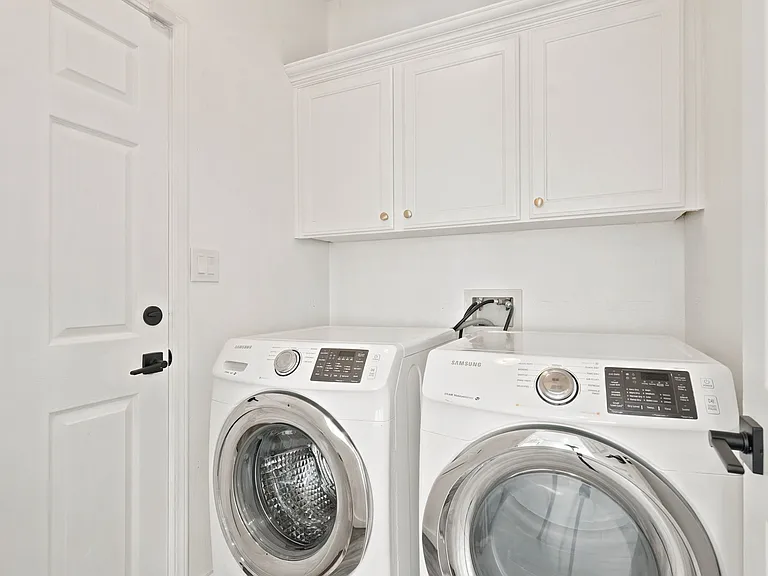 11505 Equinox Ave — Photo 21