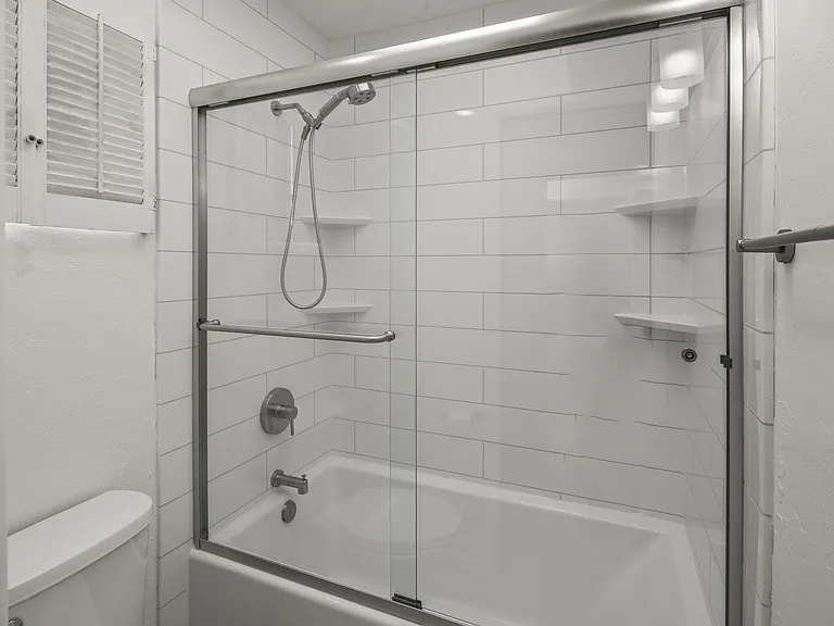 3925 Hawk St — Photo 26
