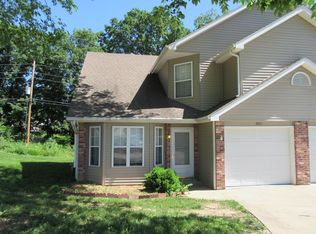 4915 W Millbrook Dr, Columbia, MO 65203