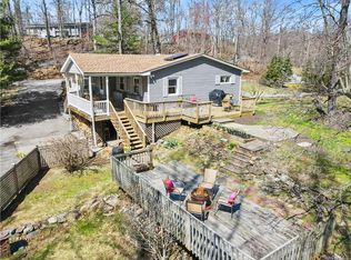 96 Mount Airy Rd E, Croton On Hudson, NY 10520