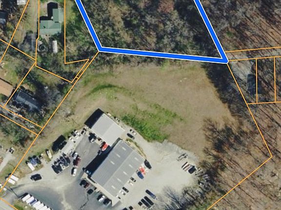 2nd image of 178 Lost Lodge Rd