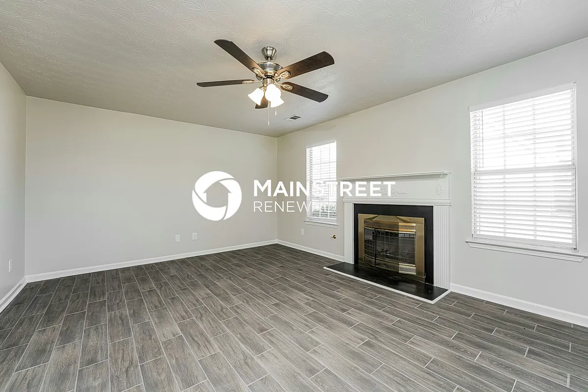 Living Room - 1714 Bennett Dr