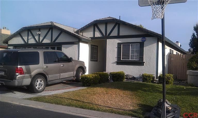 1st image of 422 W Empire Dr