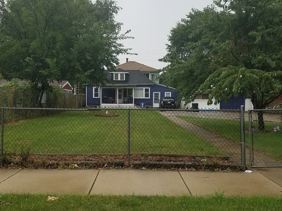 1st image of 1323 N 34th Ave