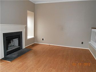 2nd image of 126 Wooden Carriage Dr
