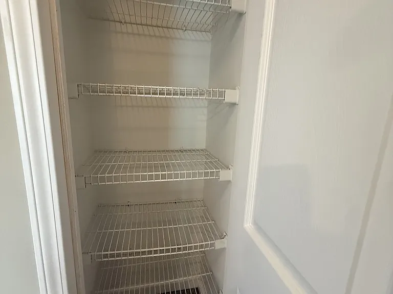 1325 Greendale Ave #38 — Photo 13