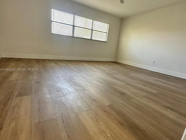 9102 SW 113th Place Cir E — Photo 18