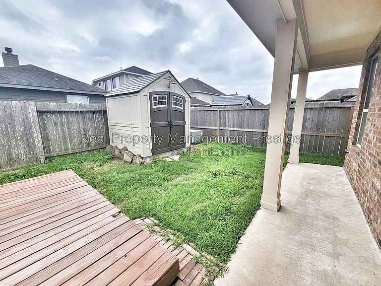 4820 Piares Ln — Photo 2