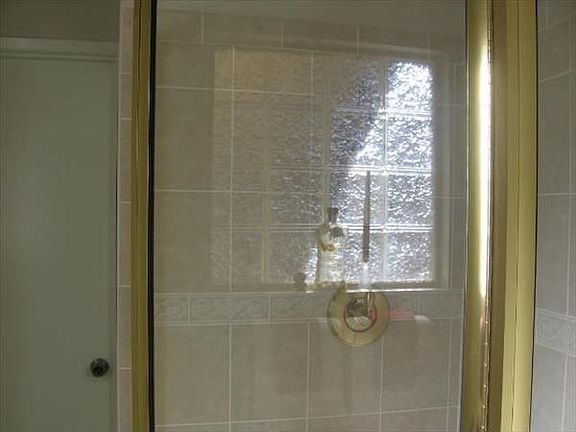 5th image of 6166 Southwind Dr