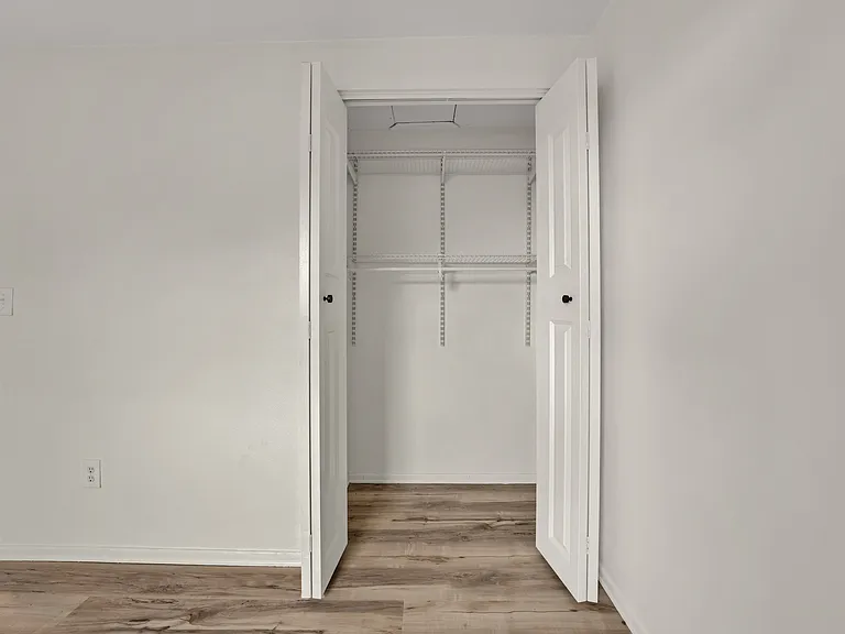 1562 Hedwig Dr — Photo 24