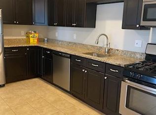 427 Union St, Franklin, MA 02038
