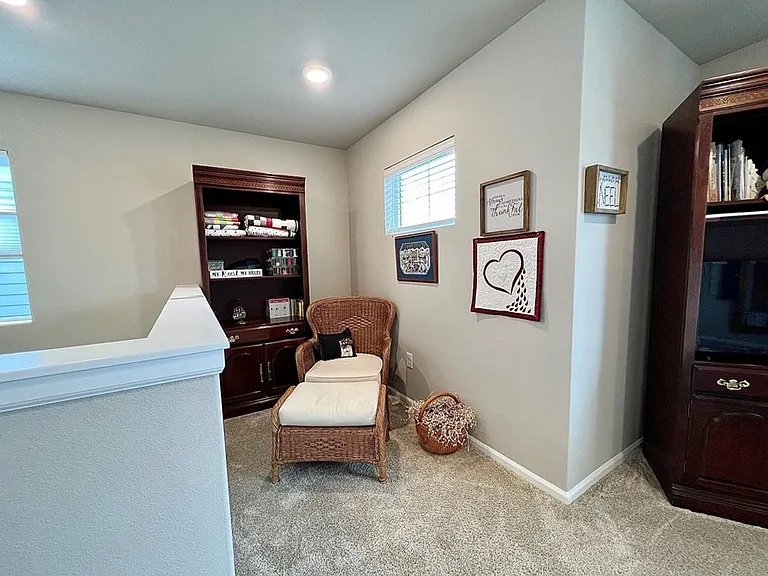 32683 Tolmie Ln — Photo 11