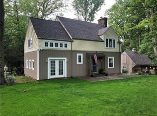 19 Locust Rd, Laughlintown, PA 15655