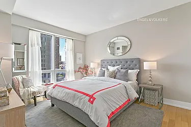 Rented by Engel & Völkers New York City