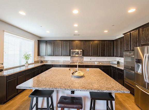 Entertainers Kitchen