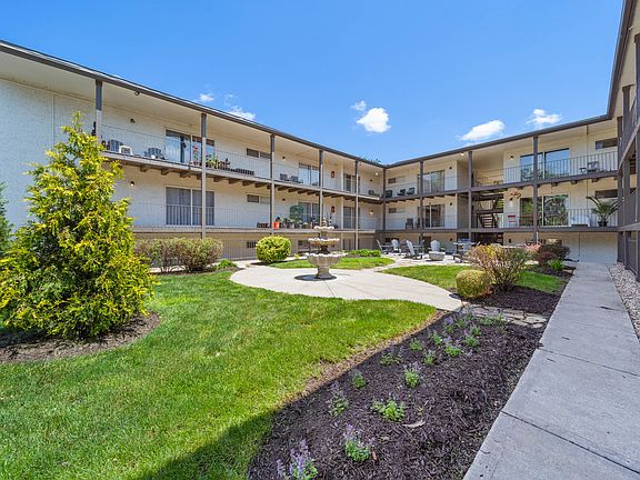 3rd image of 3926-3934 Warwick Blvd #3928-01