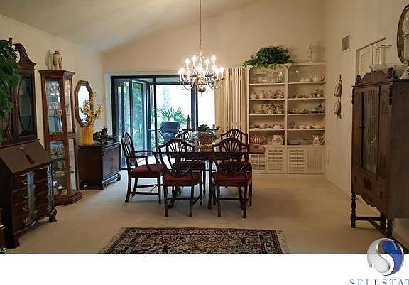 3rd image of 4526 Longboat Ln