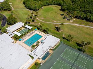 94 Spring Lake Dr, Vero Beach, FL 32962