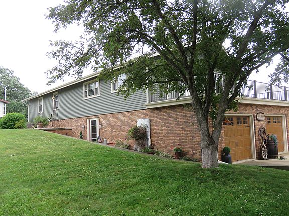 5th image of 301 Mallard Ct