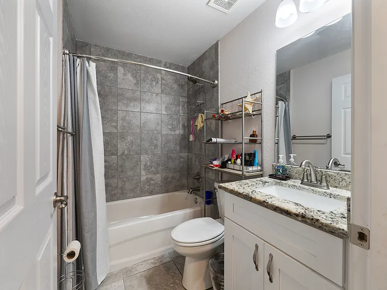 UNFURNISHED GUEST BATHROOM