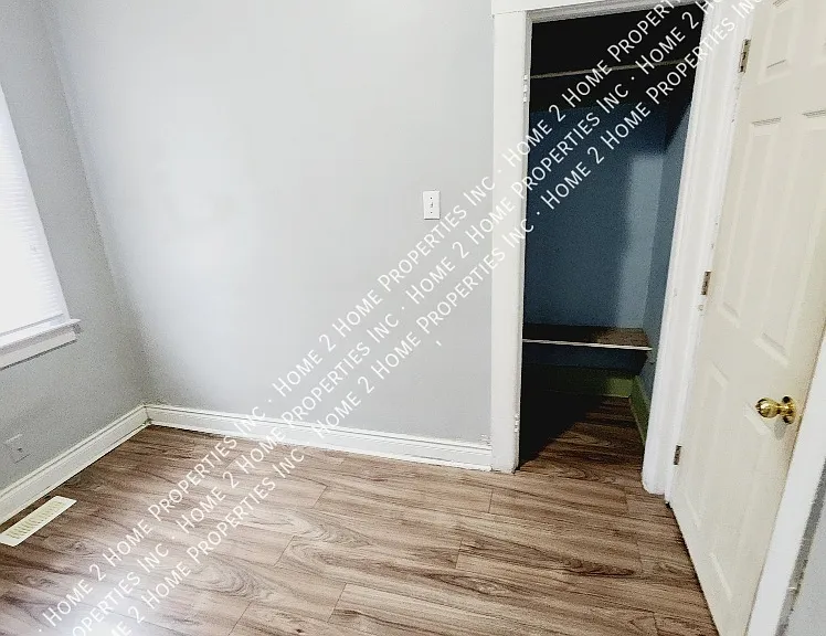 356 Josephine Ave — Photo 7