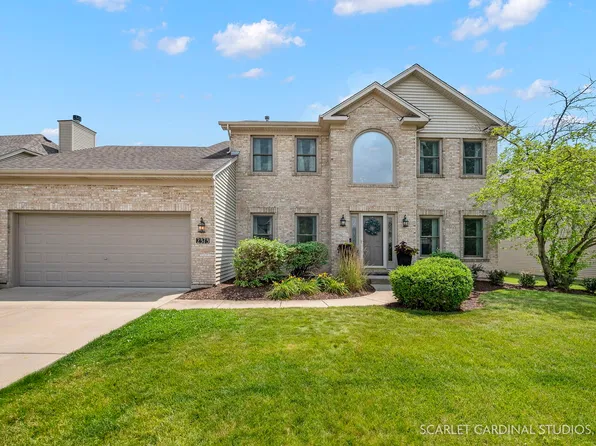 2373 Highwood Ct, Aurora, IL 60503