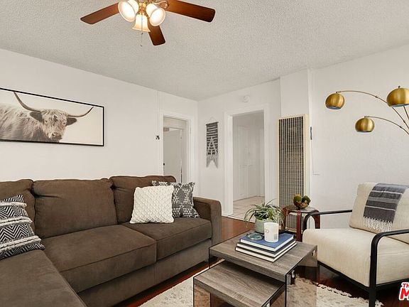 4th image of 923 S La Verne Ave