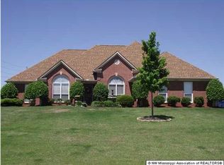 13079 Coldwater Dr, Olive Branch, MS 38654