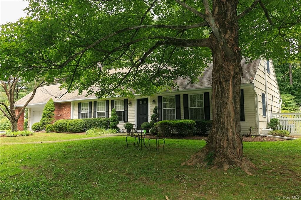 93 Sleepy Hollow Road, Briarcliff Manor, NY 10510 Zillow
