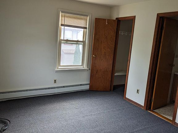 4th image of 233 Tate Ave APT 3