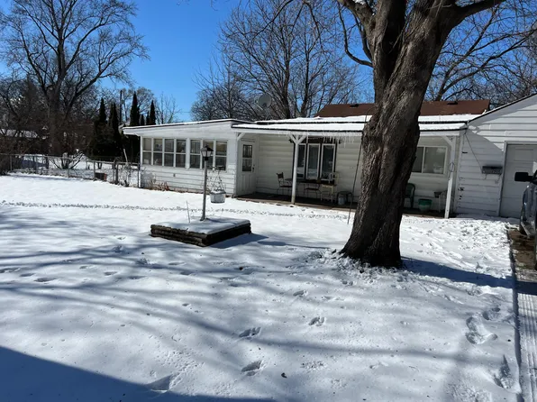 1215 Ashland Ave, Saint Paul Park, MN 55071