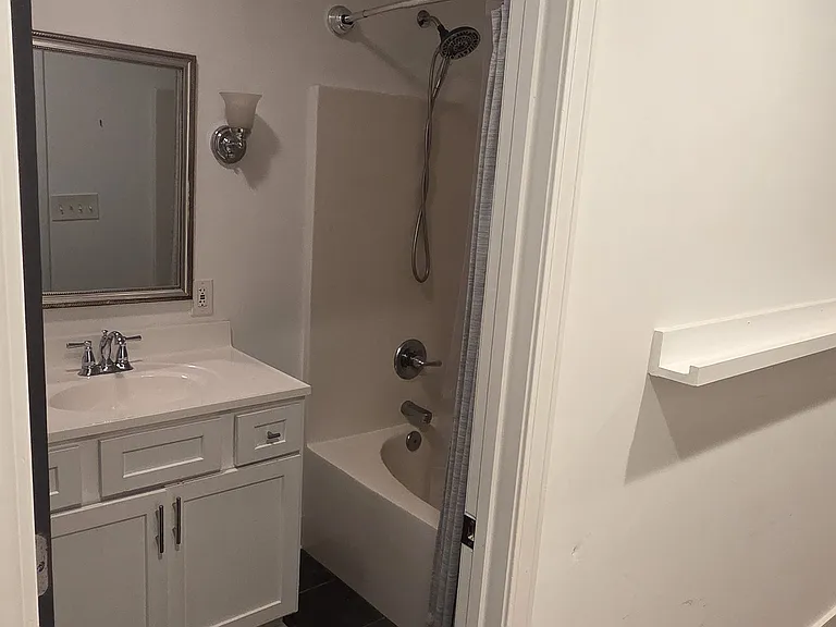 430 Valley Rd — Photo 12