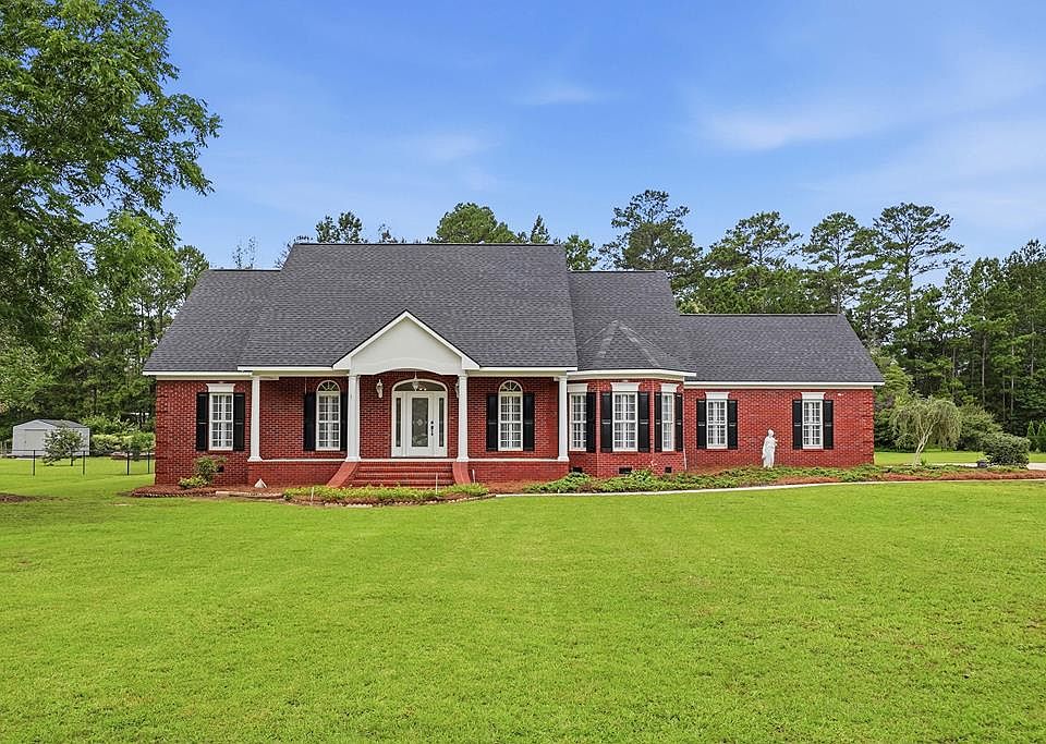 1st image of 171 Larkspur Dr