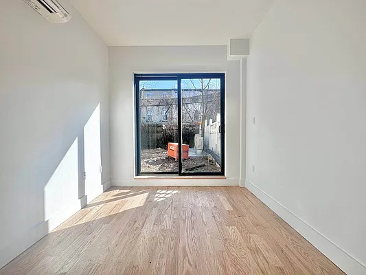 Rented by Doorway NYC, LLC | media 4