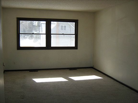 4th image of 514 Dane St