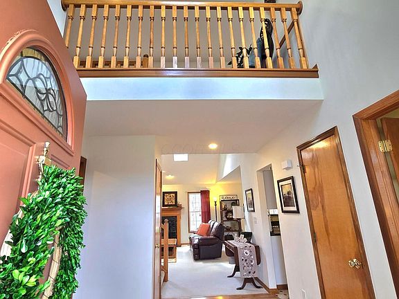 4th image of 6736 Collingwood Dr