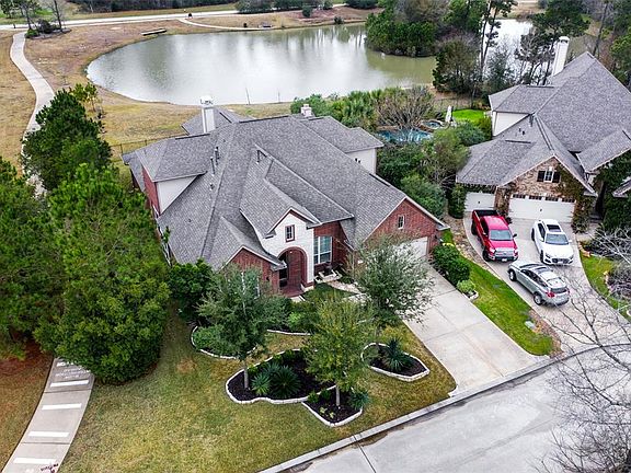 4th image of 3 Celeste Ct