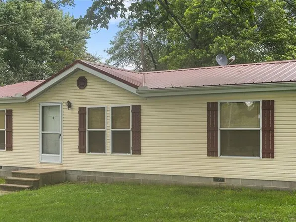 18509 S 1600th Rd, Nevada, MO 64772