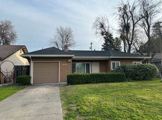 1648 W Douglas Rd, Stockton, CA 95207