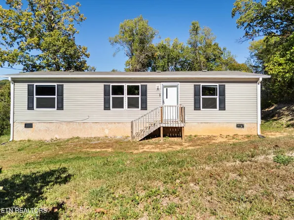 111 Grey Dove Ln, Powell, TN 37849