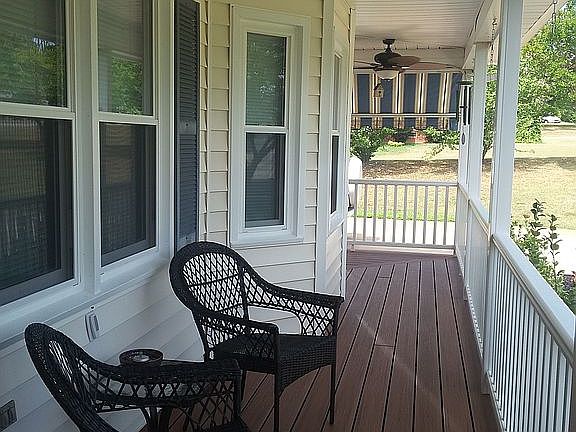 trex wraparound porch, fans
