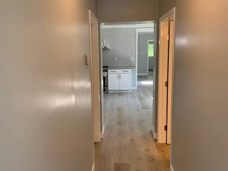 155 Brentwood Rd — Photo 21