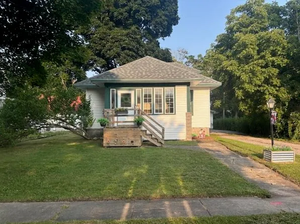 108 Court St S, Standish, MI 48658