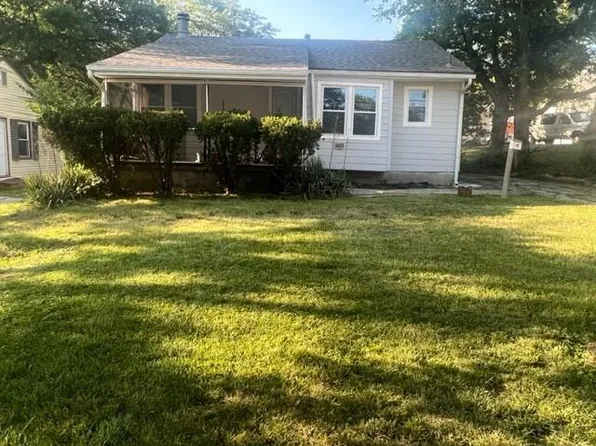 3608 E 55th St, Kansas City, MO 64130