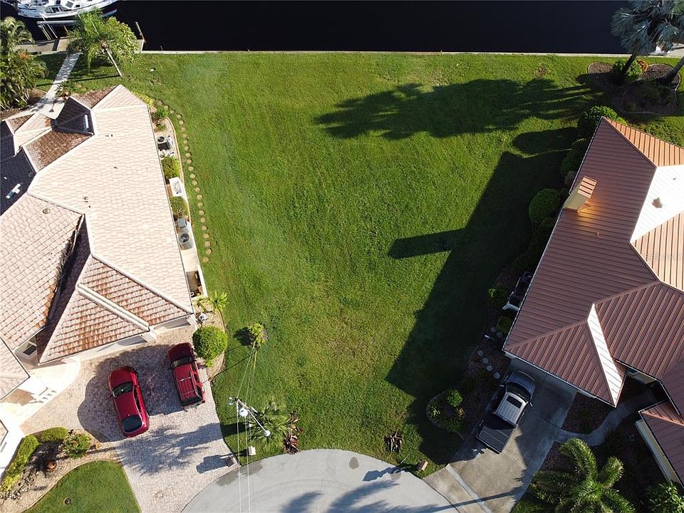 1st image of 3636 Bonaire Ct