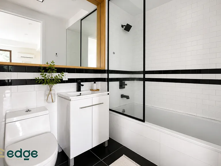 2288 Atlantic Ave #4B — Photo 6