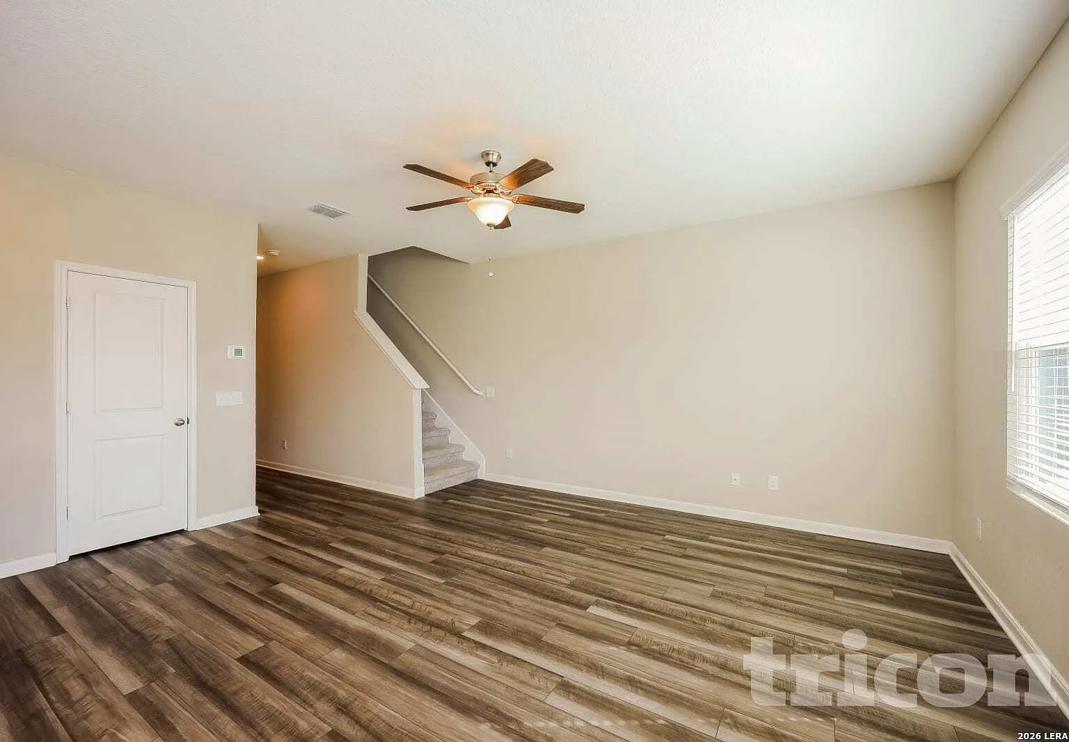 3 bed, 2.5 bath, 1848 sqft, $1,849 — Photo 4
