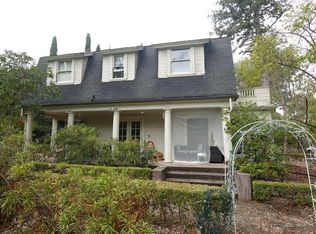 26731 Taaffe Rd, Los Altos Hills, CA 94022